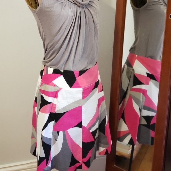 Geometric skirt - Picture 2 of 6